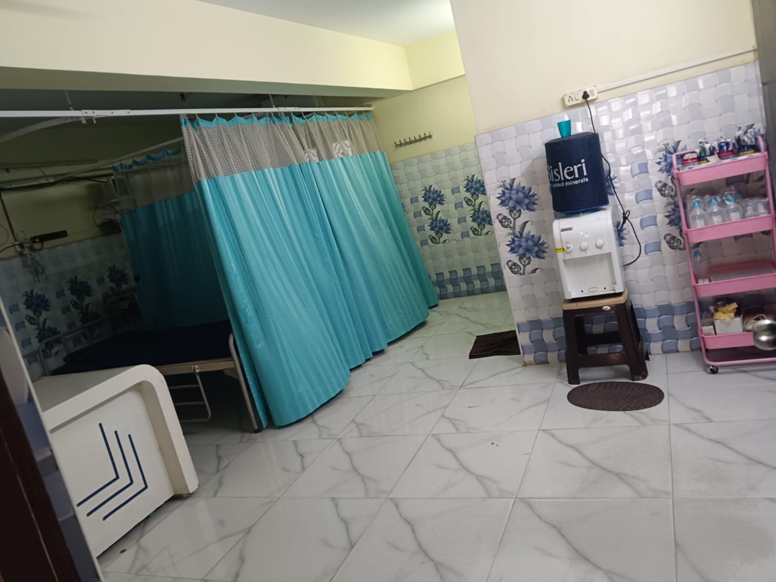 Emergency & first-aid room